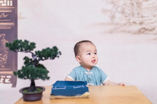 廊坊宝宝喊肚子疼怎么回事
